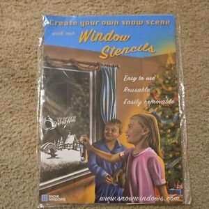NWT Snow Windows Stencil Kit